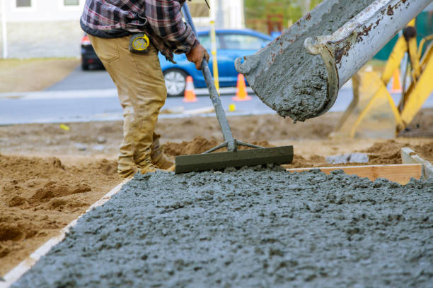 Best Concrete Removal and Replacement in Sardis, MS